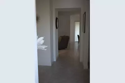 10298 SW Silverberry Court N, Port Saint Lucie, FL 34987 - Photo 6