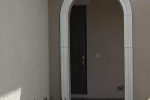 10298 SW Silverberry Ct N, Port Saint Lucie, FL 34987 - Photo 2