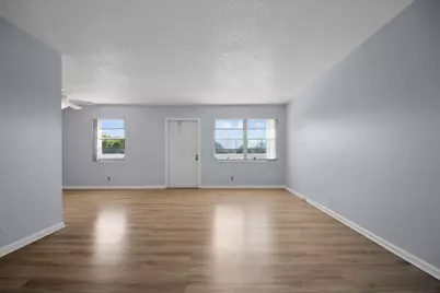 3034 Ellesmere B #3034, Deerfield Beach, FL 33442 - Photo 2