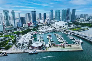 851 NE 1st Ave, Miami, FL 33132 - Photo 54