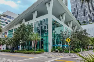 851 NE 1st Ave, Miami, FL 33132 - Photo 22