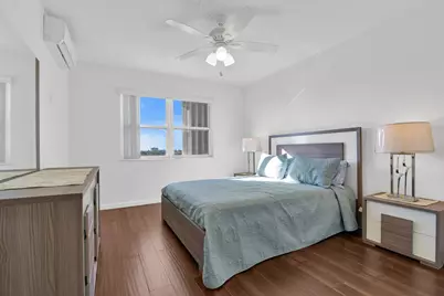 720 Orton Avenue #701, Fort Lauderdale, FL 33304 - Photo 10