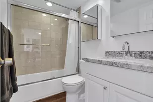 720 Orton Ave, Fort Lauderdale, FL 33304 - Photo 4