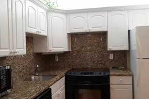 9355 SW 8th St, Boca Raton, FL 33428 - Photo 2