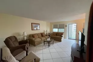 350 Horizons E, Boynton Beach, FL 33435 - Photo 6
