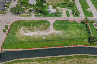 125 A E Backus Avenue #9, Fort Pierce, FL 34950 - Photo 12