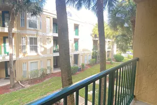 949 Riverside Dr, Coral Springs, FL 33071 - Photo 10