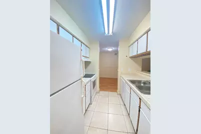 949 Riverside Drive #423, Coral Springs, FL 33071 - Photo 4