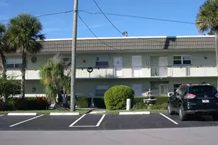 1172 Commodore Ct, Fort Pierce, FL 34949 - Photo 2