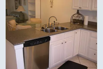 1351 Bayshore Drive #307, Fort Pierce, FL 34949 - Photo 4