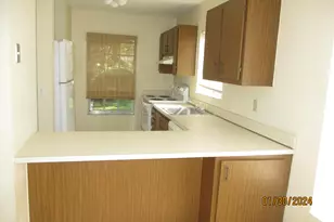 1720 SE Linpark Ct, Port Saint Lucie, FL 34952 - Photo 10