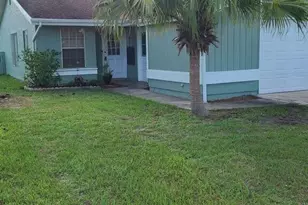 1720 SE Linpark Ct, Port Saint Lucie, FL 34952 - Photo 2