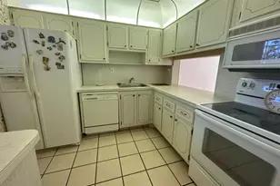2682 S Garden Dr, Lake Worth, FL 33461 - Photo 6
