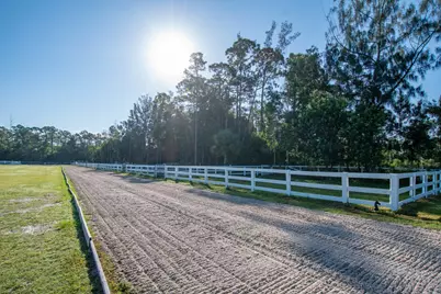 1044 D Road, Loxahatchee Groves, FL 33470 - Photo 8