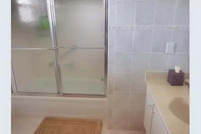 3465 Via Poinciana #806, Lake Worth, FL 33467 - Photo 16