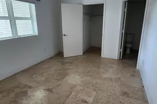 15051 Royal Oaks Ln, North Miami, FL 33181 - Photo 10