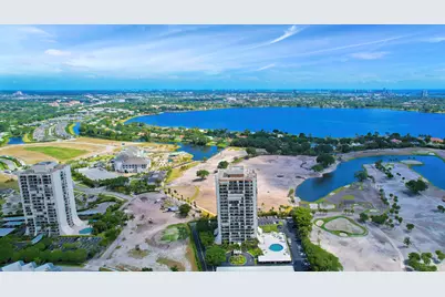 2000 Presidential Way #1401, West Palm Beach, FL 33401 - Photo 32