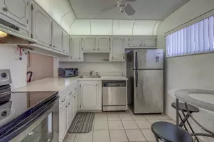 2682 Garden Dr S, Lake Worth, FL 33461 - Photo 12