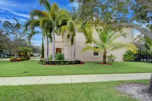 8625 Wellington View Dr, Royal Palm Beach, FL 33411 - Photo 4