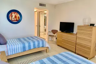 5540 N Ocean Dr, Riviera Beach, FL 33404 - Photo 22