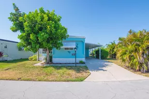 102 N Warner Dr, Jensen Beach, FL 34957 - Photo 6