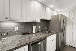 3000 N Ocean Dr, Singer Island, FL 33404 - Photo 10