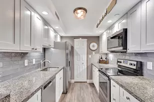 3000 N Ocean Dr, Singer Island, FL 33404 - Photo 6