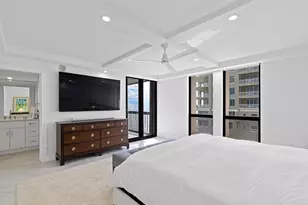 5380 N Ocean Dr, Riviera Beach, FL 33404 - Photo 16