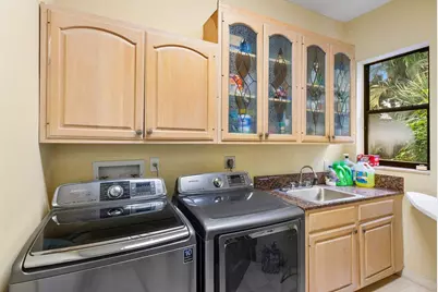 17654 Bocaire Way, Boca Raton, FL 33487 - Photo 16