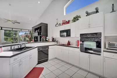 7791 Bridlington Drive, Boynton Beach, FL 33472 - Photo 22