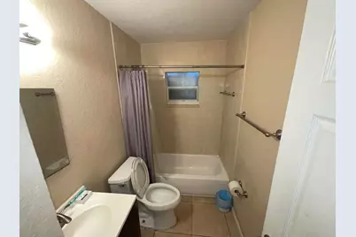 1910 NW 3 Avenue, Pompano Beach, FL 33060 - Photo 4