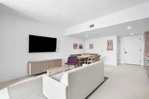 601 NE 1st Ave, Miami, FL 33132 - Photo 14