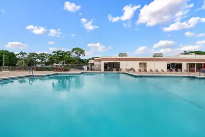 4760 Lucerne Lakes Boulevard W #105, Lake Worth, FL 33467 - Photo 44