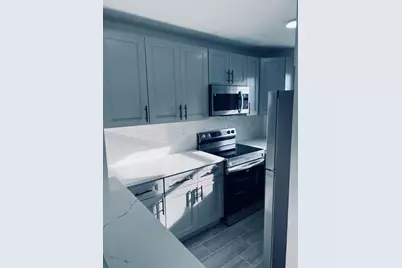 930 N 14th Court, Hollywood, FL 33020 - Photo 16