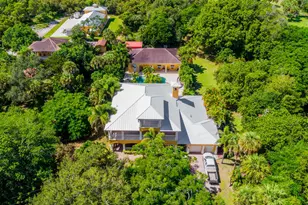 8053 S Indian River Dr, Fort Pierce, FL 34982 - Photo 8