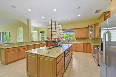 8053 S Indian River Drive, Fort Pierce, FL 34982 - Photo 20