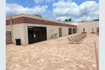 7586 Tahiti Lane #201, Lake Worth Beach, FL 33467 - Photo 4