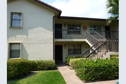 7586 Tahiti Lane #201, Lake Worth Beach, FL 33467 - Photo 1
