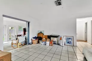 8001 NW 3rd Pl, Margate, FL 33063 - Photo 14