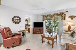 18081 SE Country Club Dr, Jupiter, FL 33469 - Photo 4