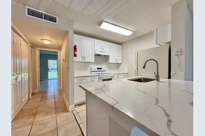 1830 W Meadows Circle #1830, Boynton Beach, FL 33436 - Photo 6