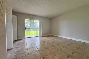 1830 W Meadows Circle, Boynton Beach, FL 33436 - Photo 12