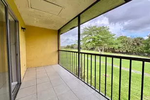 1422 W Meadows Circle, Boynton Beach, FL 33436 - Photo 14