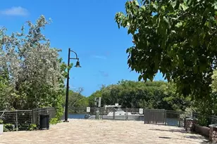 1422 W Meadows Circle, Boynton Beach, FL 33436 - Photo 36