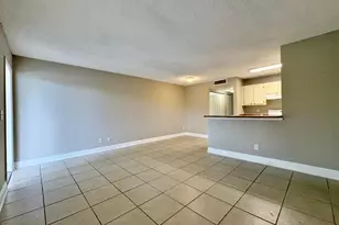 1422 W Meadows Circle, Boynton Beach, FL 33436 - Photo 4