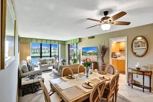 5344 Woodland Lakes Dr, Palm Beach Gardens, FL 33418 - Photo 8