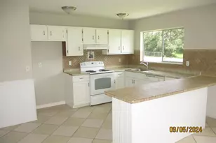 2931 SW Birtle Ct, Port Saint Lucie, FL 34953 - Photo 10