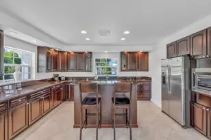 1330 Coury Dr, Key Colony Beach, FL - Photo 14