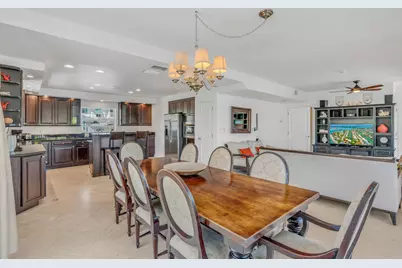 1330 Coury Drive, Key Colony Beach, FL  - Photo 8