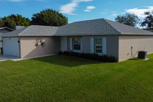 6106 Bamboo Dr, Fort Pierce, FL 34982 - Photo 6
